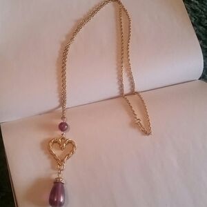 (D19) Avon necklace